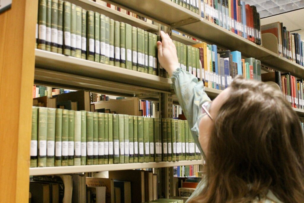 Natalie Zwolanek, library